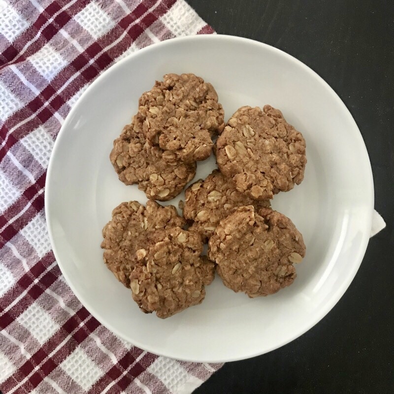 Recipe | Quick Almond Butter Oat Cookies